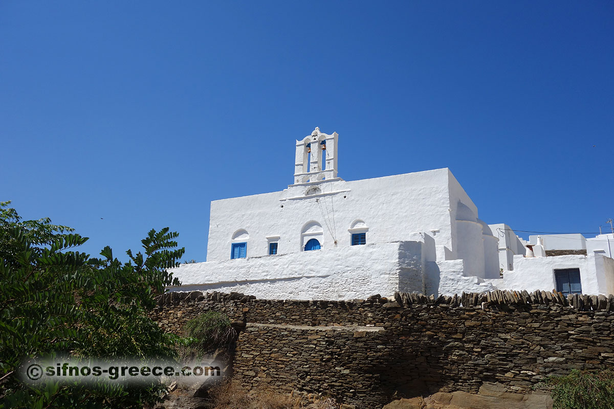 Η εκκλησία Παναγιά τα Γουρνιά στα σύνορα του Πάνω Πεταλιού